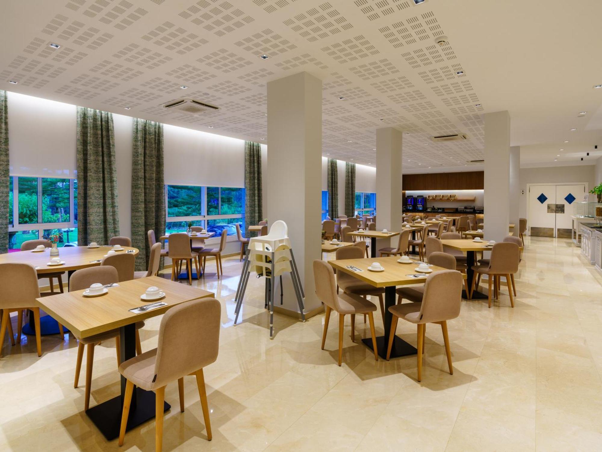Hotel Spa Atlantico San Vicente Do Mar Exteriör bild